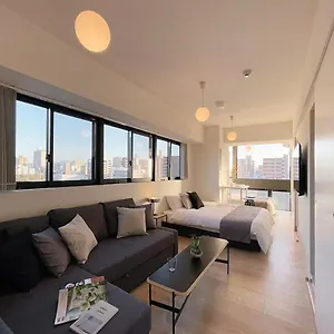 アパート Bhotel Nekoyard - Comfortable Studio, Easy Walk To Peace Park, 広島市