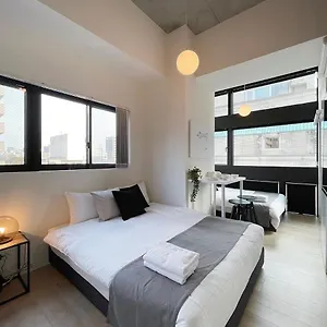 アパート Bhotel Nekoyard - Contemporary Loft Near Peace Park, 広島市